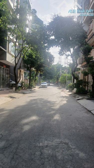 ĐẤT PHÂN LÔ OTO TRÁNH VỈA HÈ – PHÚ LƯƠNG, DT 52M, MT 4.3M, GIÁ 11.8 TỶ