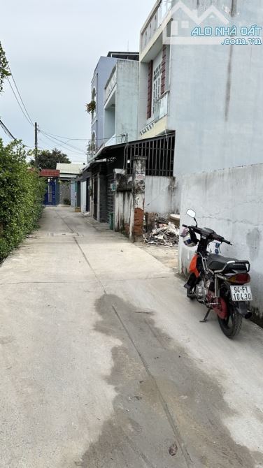 Bán đất thổ cư -  Ấp Đình, Tân Xuân, Hóc Môn. DT 240m2, 7.6 tỷ, SHR
