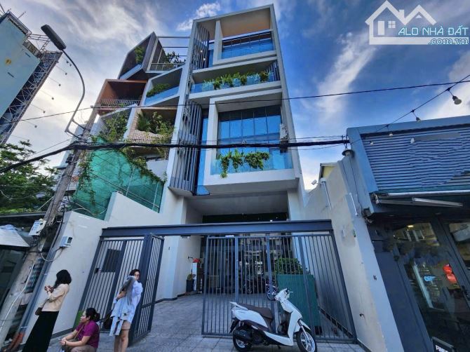 Q3_TÒA 6 TẦNG gần 8M×20M_Nam Kỳ Khởi Nghĩa sát Hoàng Sa_Hẻm 7M vị trí đắc địa.