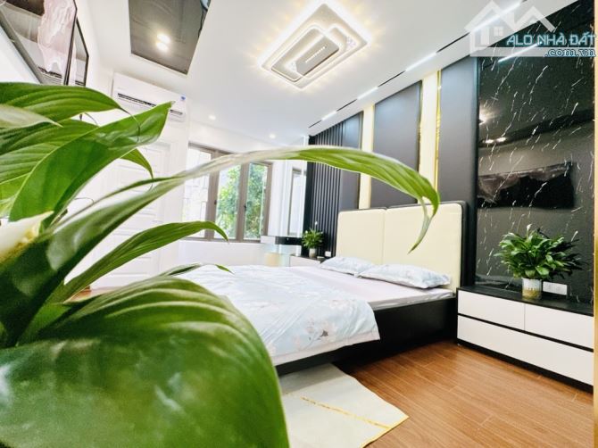 CỰC HIẾM VÕ CHÍ CÔNG - NHÀ ĐẸP NỘI THẤT CHÂU ÂU - ThOÁNG TRƯỚC SAU CHỈ 7.8 TỶ