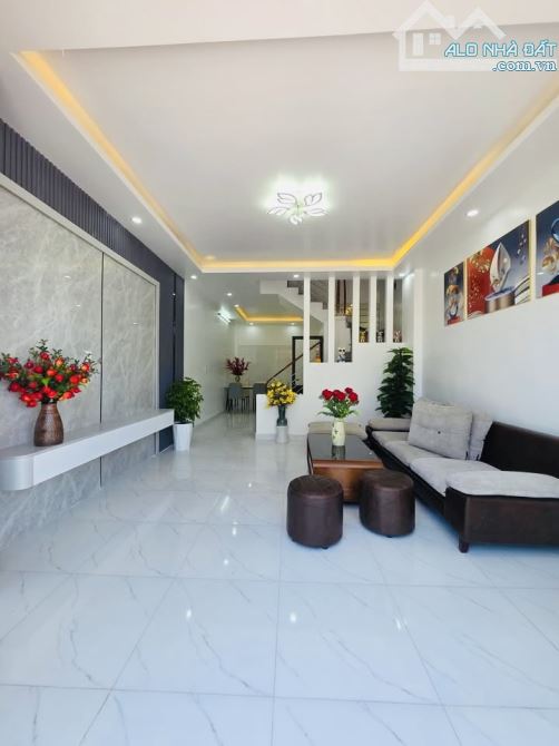 🏡 NHÀ MỚI – CHỈ VIỆC XÁCH VALI VỀ Ở-  Gần vành đai 3,5, cầu Thượng Cát – Bắc Từ Liêm