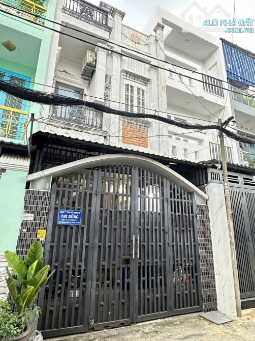 Bán nhà 2 tầng hẻm 1/ xe hơi đỗ cửa (4x18m) đường Lê Văn Thọ - Gần Công Viên Làng Hoa