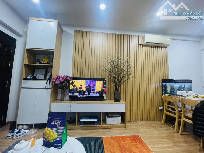Hiếm Có! Căn Hộ Thanh Xuân Độc Nhất Có Ban Công Tầng 14 - 55m² + 30m² Không Gian Tặng Kèm