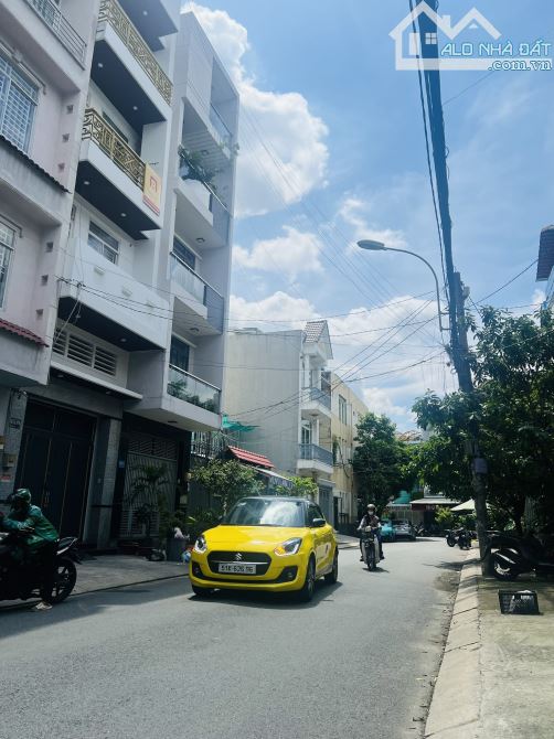 bán nhà 20P CHDV Dương Quảng Hàm,phường 5 ,Gò vấp .DT:4x24m.6 tầng .giá :17.2 tỷ (TL)