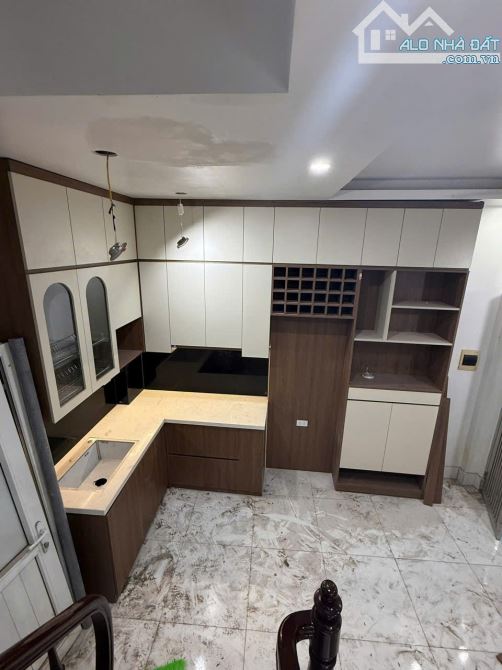 GỐC ĐỀ MINH KHAI – NHÀ ĐẸP 5 TẦNG – 4 NGỦ ĐỦ CÔNG NĂNG