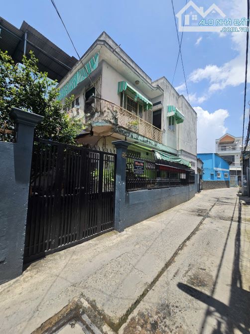 Bán nhà chiều ngang 19m dài 7m gần trường học Nguyễn Hữu Cầu hóc môn