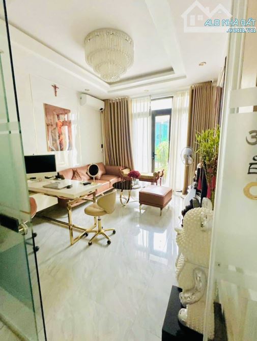 🏠🏠NHÀ 4 TẦNG KIỆT OTO LÊ MINH THÔNG TRƯỜNG CHINH, TP HUẾ