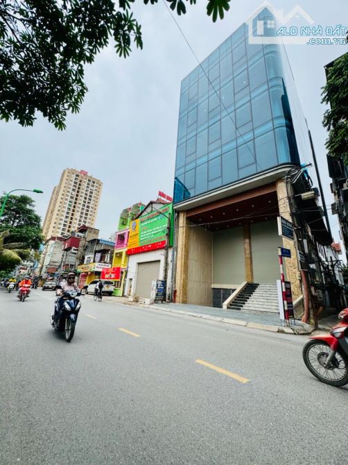 Lô góc mặt phố La Thành, ko quy hoạch, vỉa hè, KD, mặt tiền 6m, cho thuê giá cao, 79m2