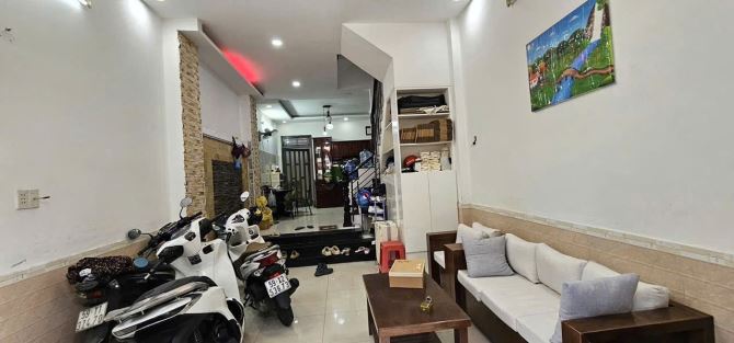 Bán nhà đẹp khu đồng bộ HẺM XE HƠI Phạm Văn Chiêu (4x14m)- 4 tầng . Sổ hồng riêng CC liền
