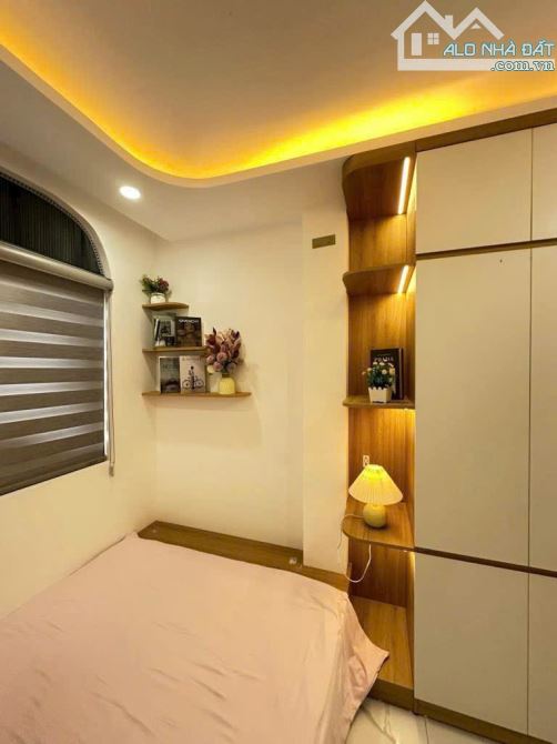 BÁN NHÀ DÒNG TIỀN MẶT PHỐ ĐẠI LINH TRUNG VĂN – CẠNH LÊ QUANG ĐẠO