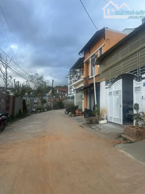 🏡 BÁN NHÀ RIÊNG LẺ – PHÙ ĐỔNG THIÊN VƯƠNG, ĐÀ LẠT 🏡
