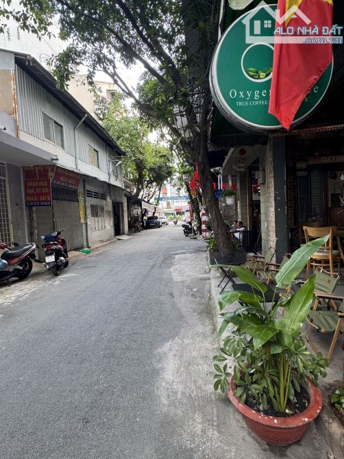 Bán nhà hẻm 8m Cộng Hoà, p4 Tân Bình (5x20m) giá 15 tỷ