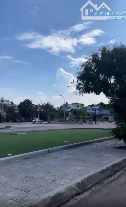 🌴ĐẤT ĐƯỜNG ĐÔNG HẢI 1_ GẦN TRƯỜNG MẦM NON_ BIỂN NON NƯỚC_ CÔNG VIÊN_ VIEW ĐỈNH
