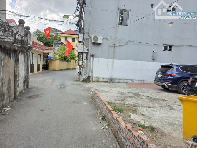 Cần bán gấp giáp Mỹ Đình, Nam Từ Liêm 34.8m, 5 tầng, mt 4m, nhà mới ô tô 20m. Giá hơn 5 tỷ