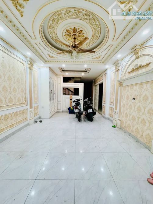 Bán Nhà Phố Khương Trung, Thanh Xuân, DT 51m2, 5 Tầng Kinh Doanh, MT 4m, 10.x Tỷ