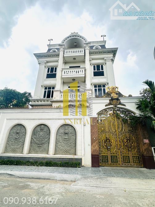 Biệt Thự Sang Trọng Đảo Kim Cương – Hầm 3 Lầu, Thang Máy, Nội Thất Cấp