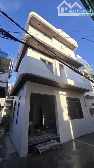 BÁN NHÀ NGUYỄN TRÃI, NGÕ THẲNG, 36M2, 1 TỶ 850 TRIỆU