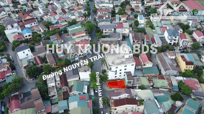 2 mặt tiền Hàm Nghi - trung tâm mua sắm của Đông Hà