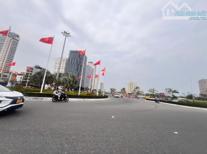 Góc 2 mặt tiền Đông Kinh Nghĩa Thục 159m2 cách biển Mỹ Khê 800m, thương lương chính chủ