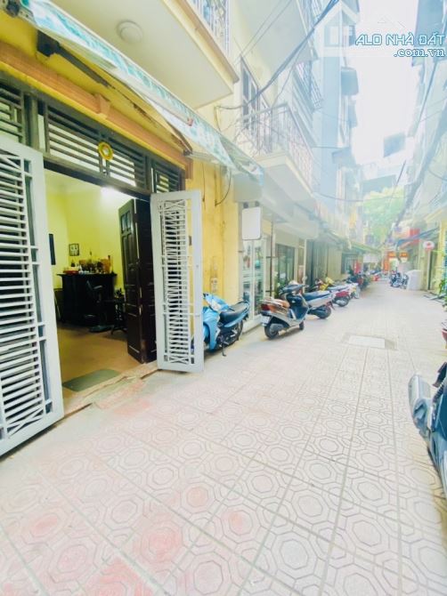 BÁN NHÀ HAI BÀ TRƯNG - Ô TÔ - KINH DOANH - DT 80M x 4T-MT 5.2M. GIÁ BÁN 21.1TỶ