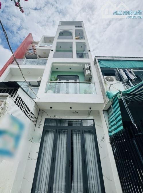 Ô tô vào nhà - 2 mặt tiền kinh doanh - Lý Thánh Tông, Tân Phú - 8.7 Tỷ
