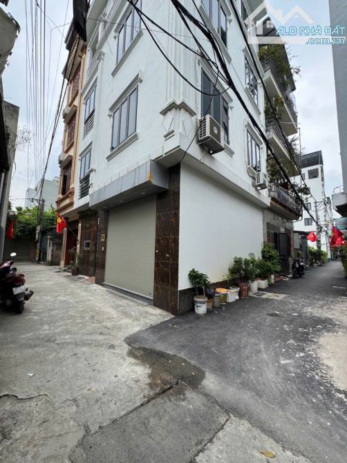 Bán nhà 7 tầng mới koong, ngõ thông, full nội thất, gần ô tô tránh, dt 35m2, giá 5 tỷ+