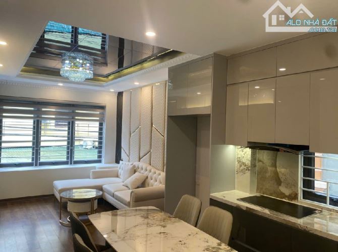 Bán nhà Đại Mỗ _nhà đẹp_xây mới_thang máy_full nội thất_dt 40m_5T_chỉ hơn 7 tỷ