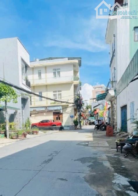 🔥 BÁN ĐẤT TẶNG DÃY TRỌ 6 PHÒNG – KIỆT Ô TÔ TRÁNH – DIỆN TÍCH KHỦNG 150M2 – THANH KHỀ