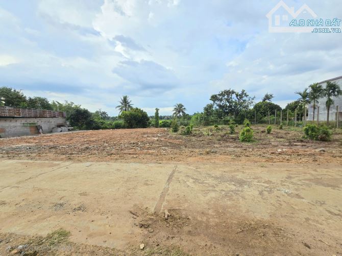 ❌❌Đất Eakar sát thị trấn giá rẻ - 147m2 chỉ 270tr - đường bê tông lớn