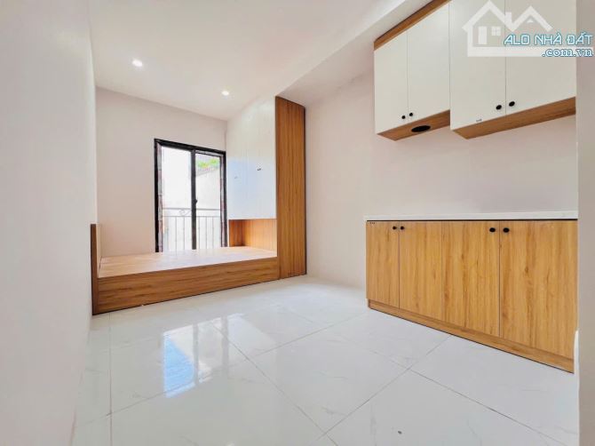Cho Thuê CCMN 192 Kim Giang Hoàng Mai 25m2 Studio Ban Công Cửa Sổ Thang Máy Full Nội Thất