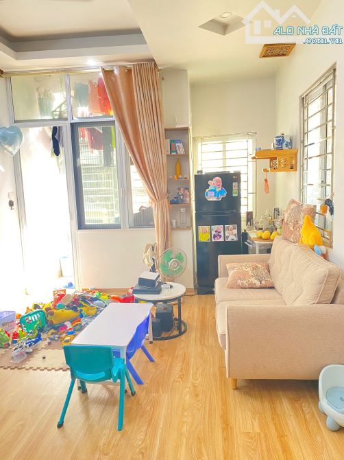 Cần bán căn hộ CCMN tại Đình Thôn, Nam Từ Liêm 60m, 2PN2VS giá 2.290 tỷ, ngõ ô tô