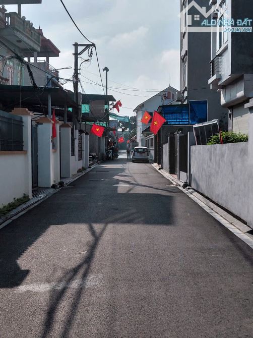 BÁN GẤP SIÊU PHẨM 55m² ĐẤT VÀNG THIÊN LỘC, KIM CHUNG, ĐÔNG ANH – CHỈ DƯỚI 3 TỶ!