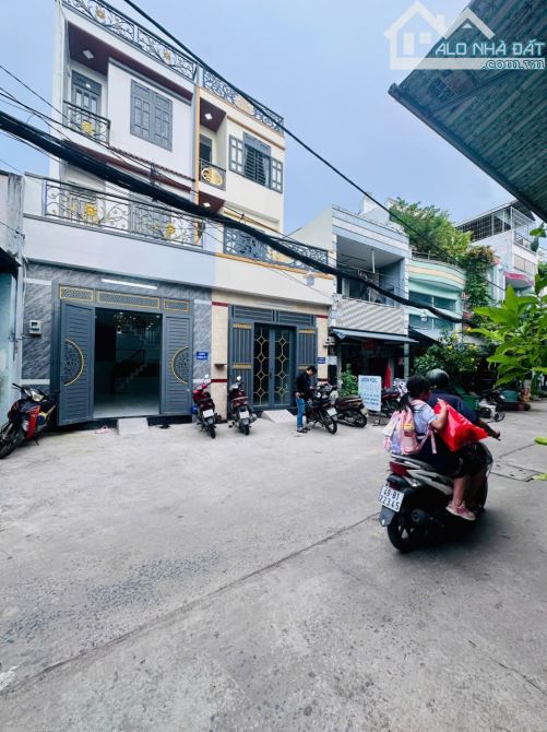 ❤️‍🔥MK KINH DOANH 8M HƯƠNG LỘ 2❤️‍🔥 CHỈ 4,95 TỶ - NHÀ MỚI KENG 3 TẦNG.  ☎️Lh Độ nhà phố