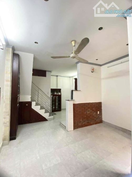 Cho Thuê Nhà Nguyên Căn Hẻm Đường Lê Văn Sỹ Phú Nhuận Cũ
