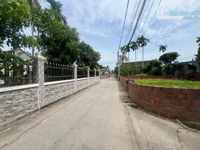 Đất làng Kiều Dương Quan đường thông chỉ 2,x tỷ