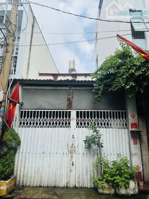 Bán nhà Lê Văn Quới Bình Tân 56m² – Sổ hồng riêng – Giá chỉ hơn 4 tỷ