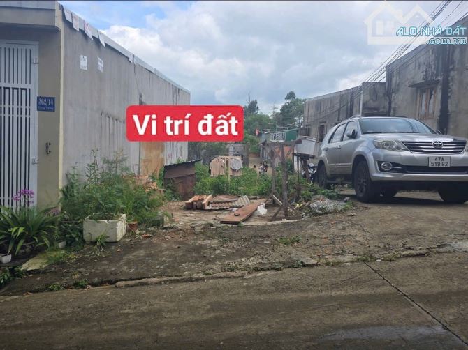 CẦN TIỂN BÁN LÔ ĐẤT HẺM HÙNG VƯƠNG,  GÓC 2 Mặt Tiền. P TÂN LẬP 1Tỷ795Triệu