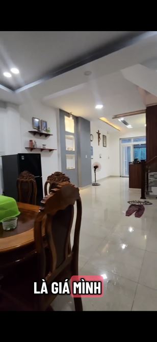 GẤP BÁN-GẦN ĐẠI HỌC CÔNG THƯƠNG TPHCM VÀ AEON MAIL TÂN PHÚ