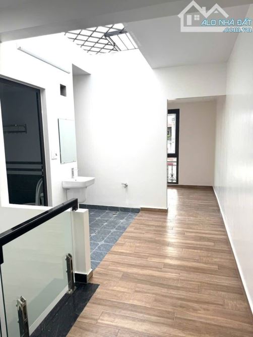 Bán nhà   Bùi Thị Từ Nhiên , Đông Hải , Hải An . 2,85 tỷ , 3 tầng , 45m. - 10