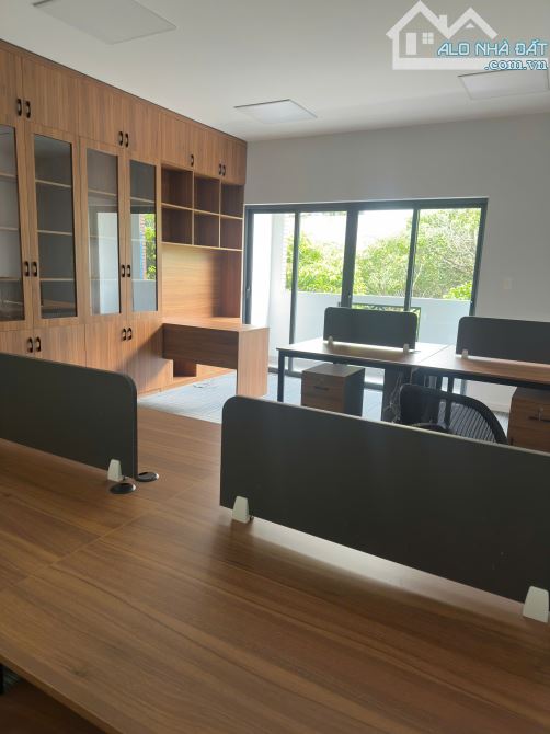 Bán nhà 319 Lý Thường Kiệt P.15 Q.11 6 tầng thang máy DT: 4.5m x 16m - 72m2 giá 24.9tỷ TL - 10