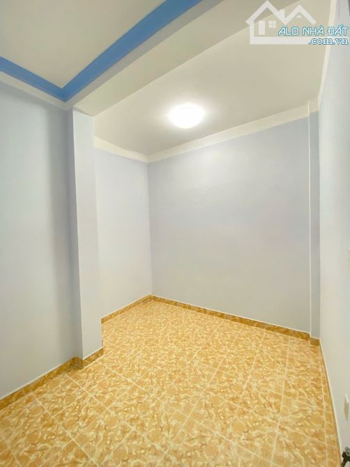 TÙNG THIỆN VƯƠNG QUẬN 8 KẾ BÊN Q5, 4 TẦNG 5PN MỚI TINH NHỈNH 4 TỶ - 10
