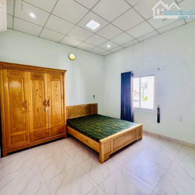💥NHÀ 4 TẦNG – MỸ ĐA ĐÔNG 8 SÁT MỸ ĐA ĐÔNG 12 – VÀI BƯỚC RA BIỂN MỸ KHÊ – 75M2 NGANG 5.5M - 10