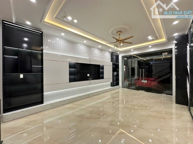 Bán nhà khu phân lô cao cấp Tuyến 2 Quán Nam 92m² x 5T Thang Máy ; MT: 4.6m - 11