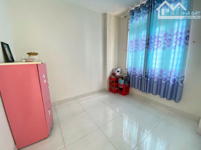 NGANG 4 DÀI 17 - NHÀ BÁN ĐƯỜNG SỐ 12 (LÊ VĂN QUỚI VÀO) P.BHHA HẺM 7M GIÁ 6,4 TỶ TL - 11