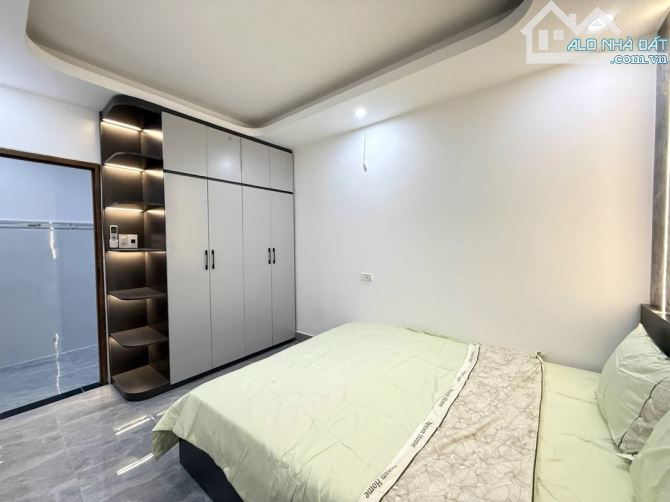 SIÊU PHẨM NHÀ 2 TẦNG FULL NỘI THẤT KIỆT TÔN ĐẢN - GẦN BẾN XE, BV - CHỈ 3.99 TỶ - 11