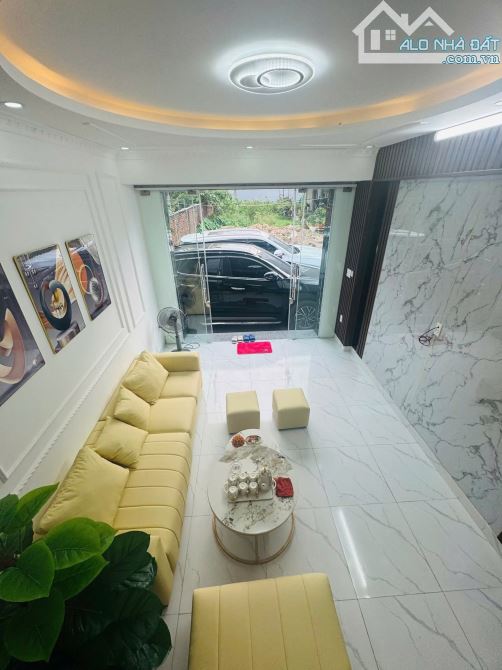 Bán nhà 4 tâng tại Nguyễn Văn Linh , Lê Chân Giá 3 tỷ 350 - 1