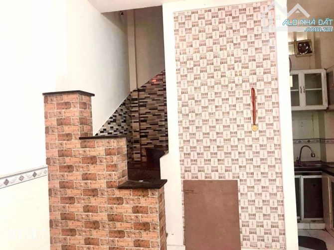 NHÀ ĐẸP LUNG LINH Nguyễn Văn Nghi - Gò Vấp - 3 Tầng - 2PN,3WC - DT 21m2 - Hơn 3 tỷ - 1