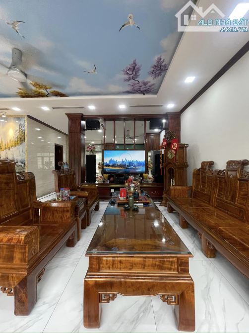 SIÊU PHẨM LIỀN KỀ, KĐT DỊCH VỌNG, 105M, 4 TẦNG, MT6M, Ô TÔ TRÁNH, KINH DOANH - 1
