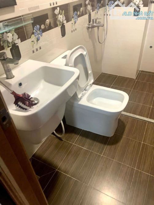 hẻm xe hơi đường Nguyễn Đình Chiểu, phú nhuận, hầm 6 tầng, hđt 54tr, 15 tỷ thương lượng - 1