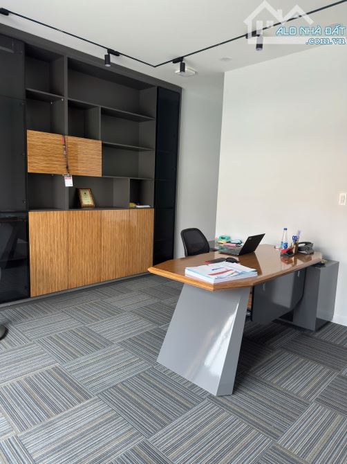 Bán nhà 319 Lý Thường Kiệt P.15 Q.11 6 tầng thang máy DT: 4.5m x 16m - 72m2 giá 24.9tỷ TL - 1